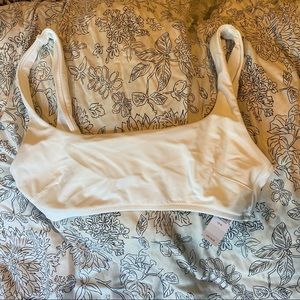 NWT aerie white scoop bikini top